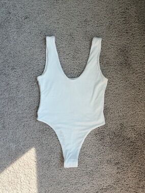 Re Ona White Scoop One-Piece Bodysuit